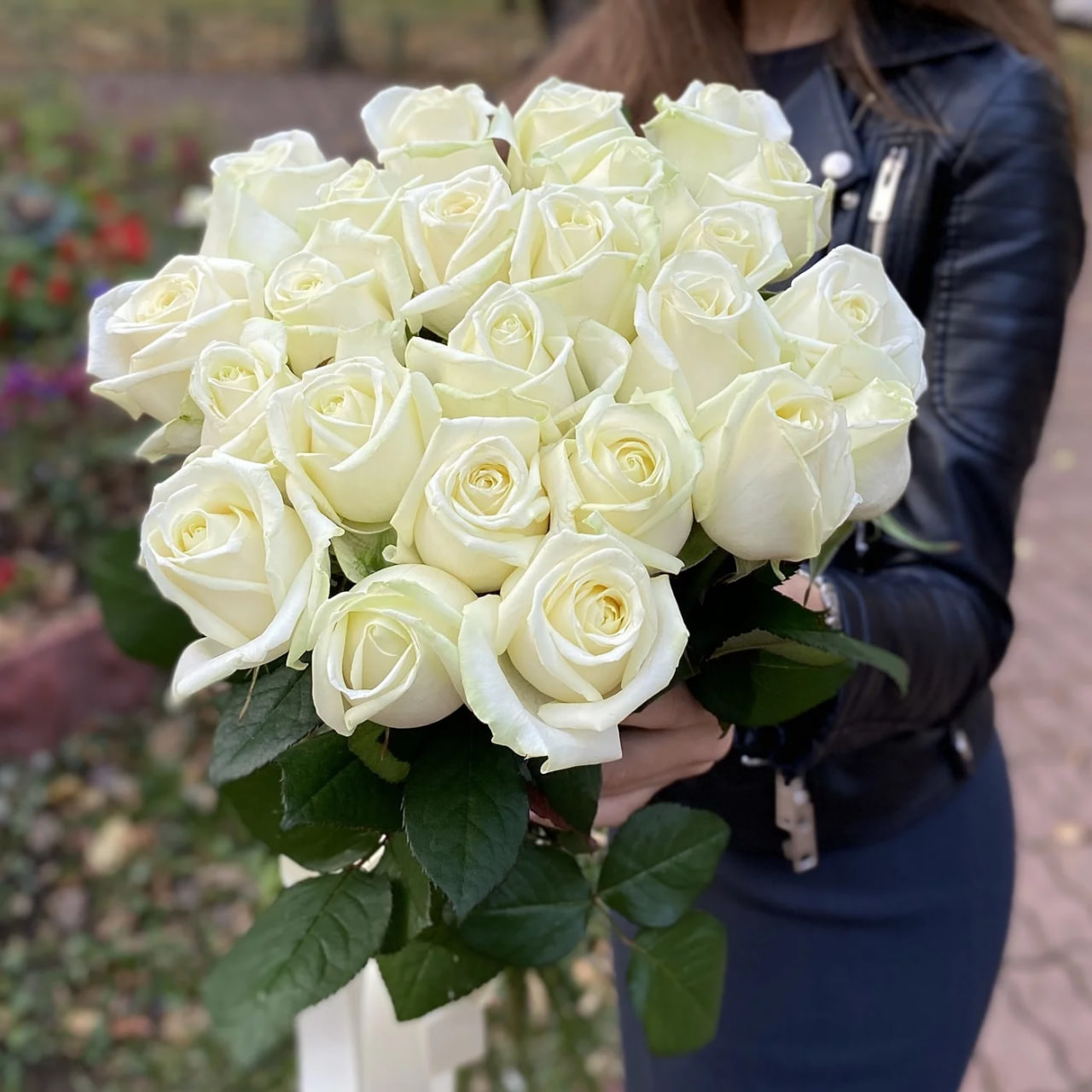 роза белая 60см 25 шт Кайф Гродно роза белая 60см 25 шт Кайф Гродно